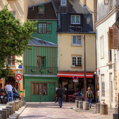 Excursions à Pied dans les quartiers de Paris, visites de musées, monuments et jardins